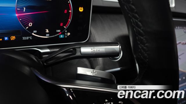 Mercedes-Benz S-Class 2021 — photo 12
