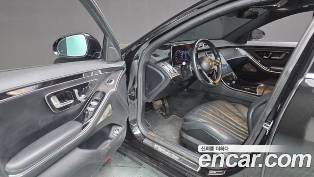Mercedes-Benz S-Class 2021 — photo 13