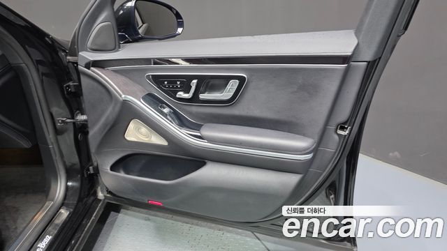 Mercedes-Benz S-Class 2021 — photo 14