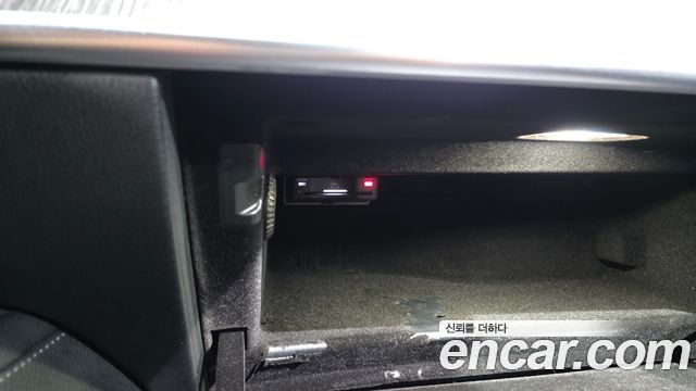 Mercedes-Benz S-Class 2021 — photo 33