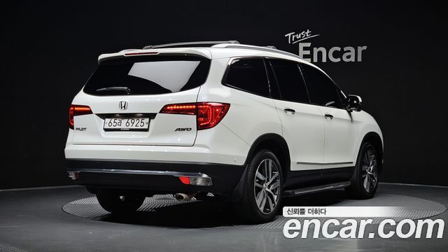 Honda Pilot 2018 — photo 2