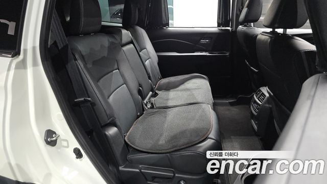 Honda Pilot 2018 — photo 17