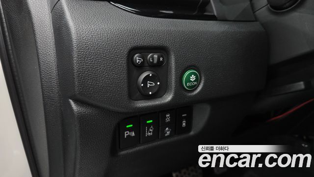 Honda Pilot 2018 — photo 23