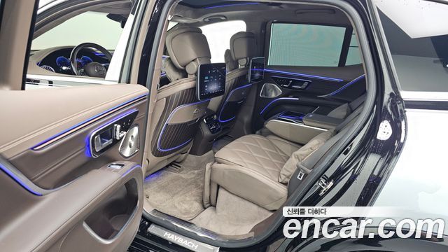Mercedes-Benz EQS 2024 — photo 18