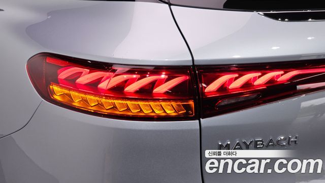 Mercedes-Benz EQS 2024 — photo 9