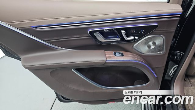 Mercedes-Benz EQS 2024 — photo 15