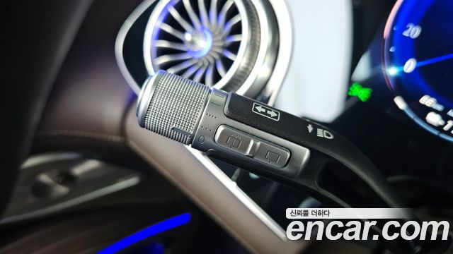 Mercedes-Benz EQS 2024 — photo 27