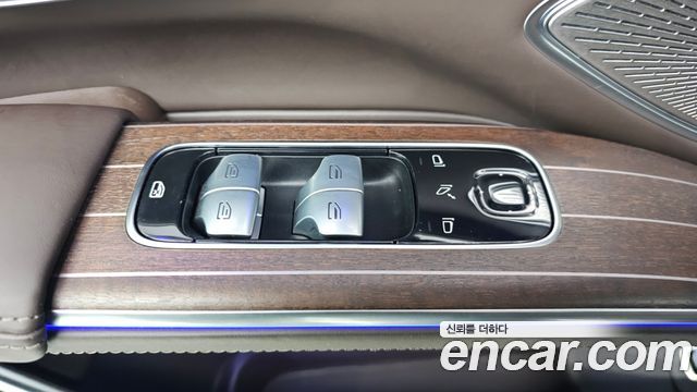 Mercedes-Benz EQS 2024 — photo 28