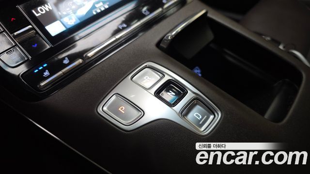Hyundai Grandeur 2023 — photo 12