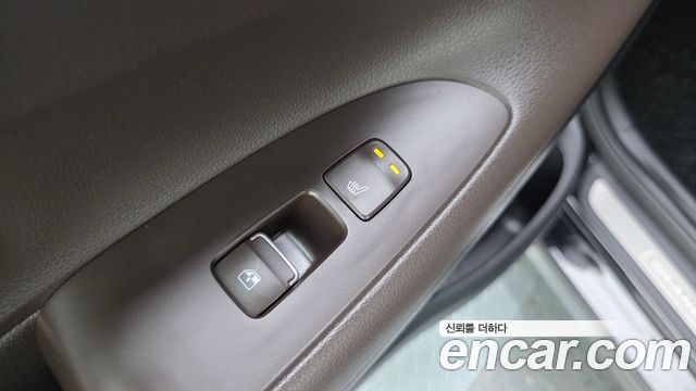 Hyundai Grandeur 2023 — photo 28
