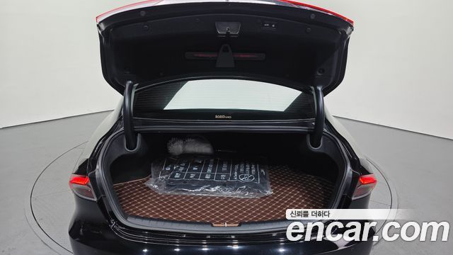 Hyundai Grandeur 2023 — photo 32