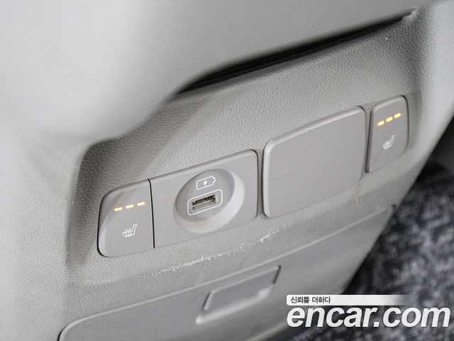 Kia Canival 2019 — photo 13