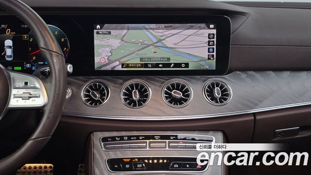 Mercedes-Benz CLS-Class 2021 — photo 13