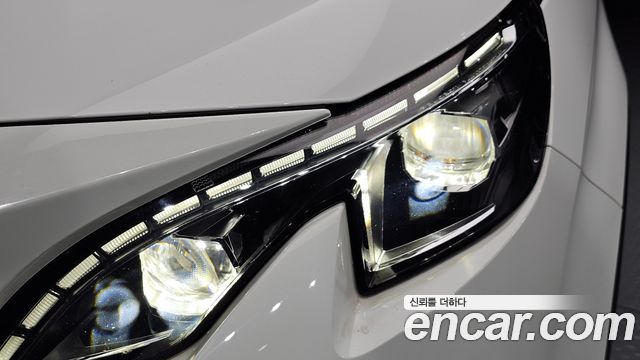 Peugeot 5008 2018 — photo 8