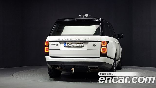 Land Rover Range Rover 2021 — photo 4