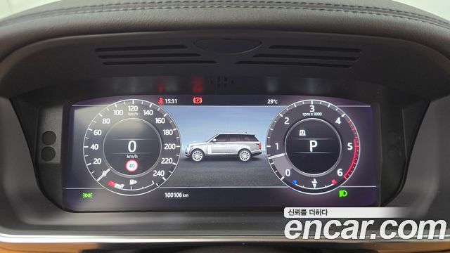 Land Rover Range Rover 2021 — photo 11