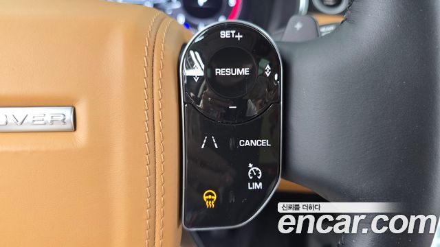 Land Rover Range Rover 2021 — photo 27