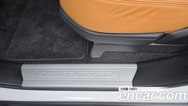 Land Rover Range Rover 2021 — photo 33