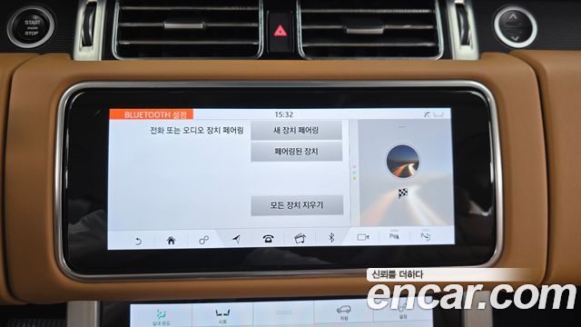 Land Rover Range Rover 2021 — photo 34