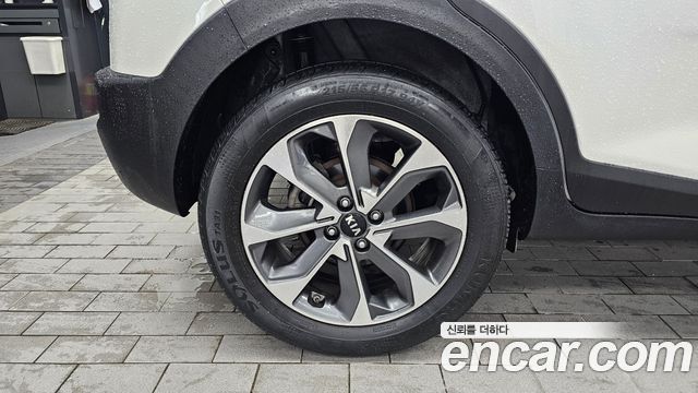 Kia Stonic 2018 — photo 5