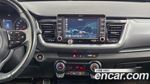 Kia Stonic 2018 — photo 24