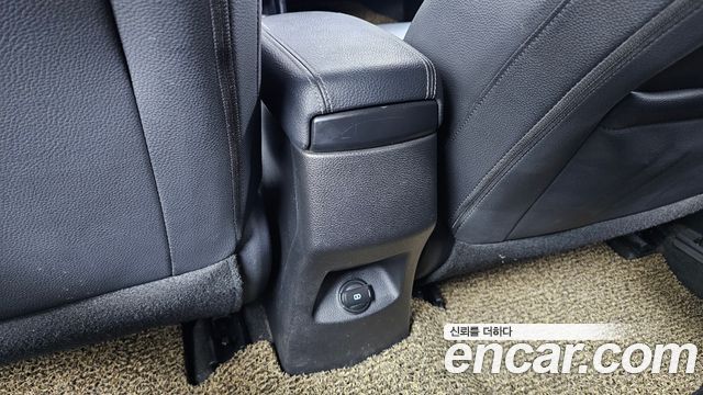 Kia Stonic 2018 — photo 29