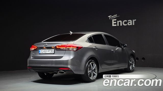 Kia K3 2018 — photo 2