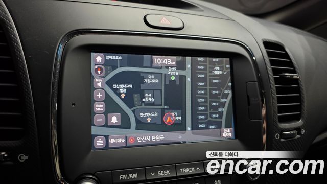Kia K3 2018 — photo 23