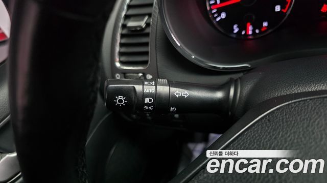 Kia K3 2018 — photo 30