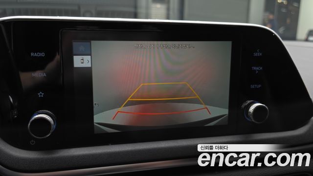 Hyundai Sonata 2022 — photo 17