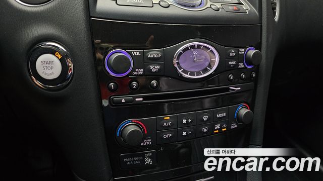 Infiniti QX50 2016 — photo 16