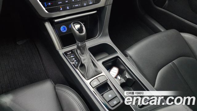 Hyundai Sonata 2017 — photo 9
