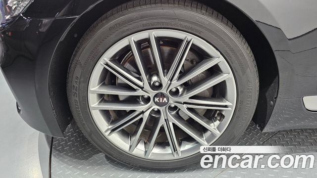 Kia K9 2020 — photo 5