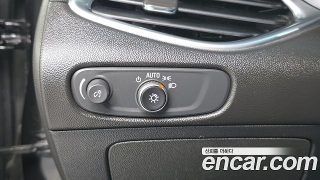 Chevrolet Korea Malibu 2018 — photo 18