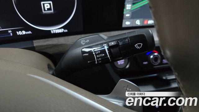Kia K8 2022 — photo 27