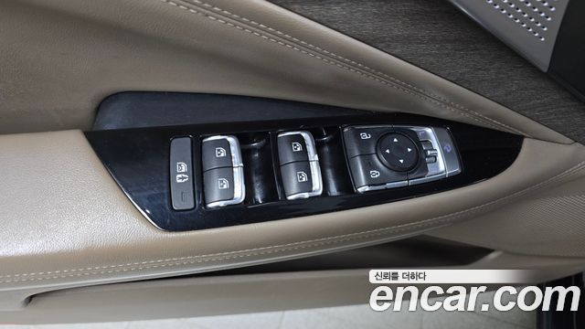 Kia K8 2022 — photo 28