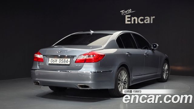 Hyundai Genesis 2014 — photo 2