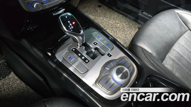 Hyundai Genesis 2014 — photo 9