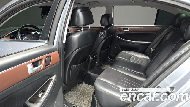 Hyundai Genesis 2014 — photo 11