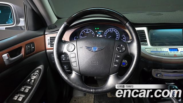 Hyundai Genesis 2014 — photo 12