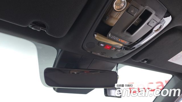 Kia Sorento 2023 — photo 17