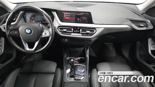 BMW 2-Series 2021 — photo 10
