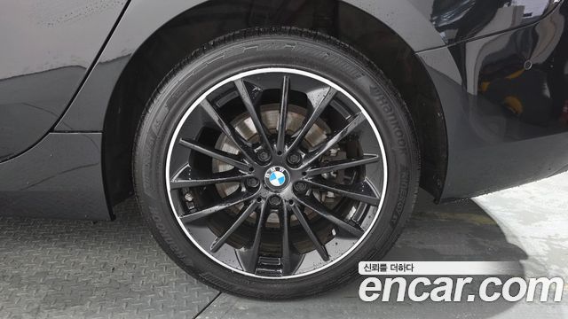 BMW 2-Series 2021 — photo 7
