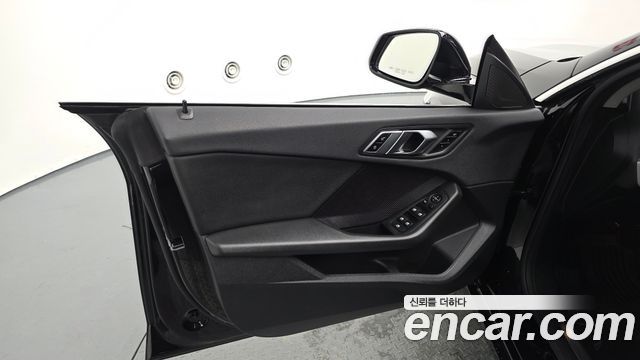 BMW 2-Series 2021 — photo 14