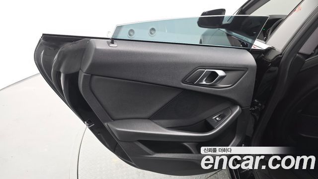 BMW 2-Series 2021 — photo 15