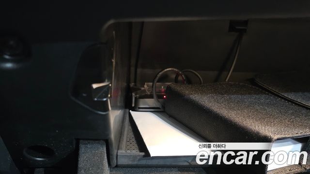 BMW 2-Series 2021 — photo 29
