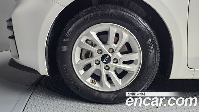 Kia K3 2021 — photo 5