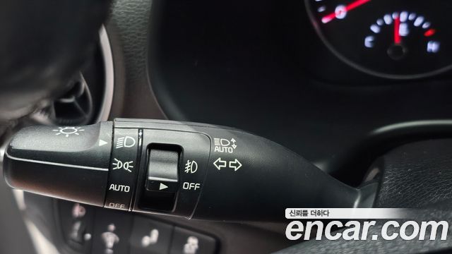 Kia K3 2021 — photo 24