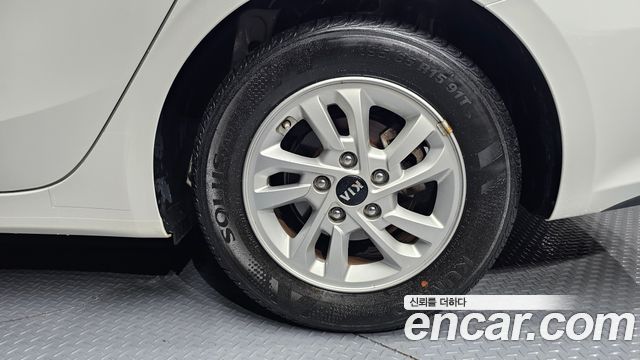 Kia K3 2021 — photo 7