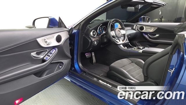 Mercedes-Benz C-Class 2022 — photo 13